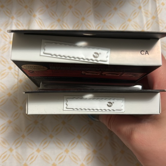 KISS MAGNETIC EYELASH SET OF 2 + Magnetic Liner- BRAND NEW SEALED IN BOX -BUNDLE - Picture 3 of 14